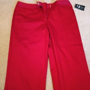 East 5th Capris in Classic Deep Red Size 18